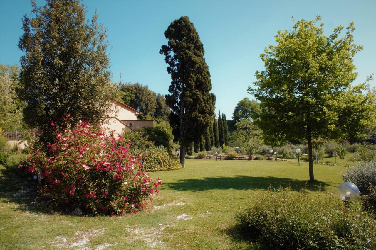 Villa Mulino Della Rivolta Montenero  Exterior foto