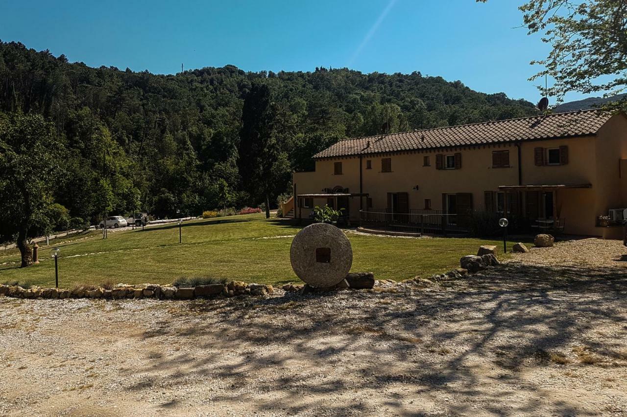 Villa Mulino Della Rivolta Montenero  Exterior foto